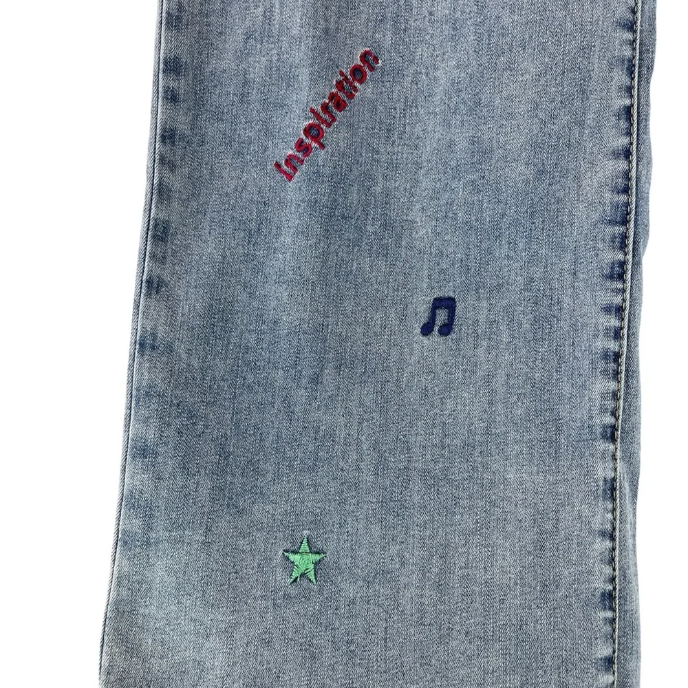 CHARLIE B Wide Leg Jeans Denim Whimsical Embroidered Icons Raw Hem Sz 8 - Picture 8 of 12
